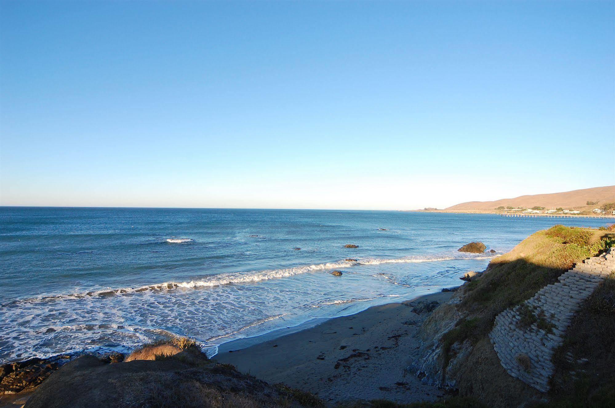 Cayucos Beach Inn מראה חיצוני תמונה